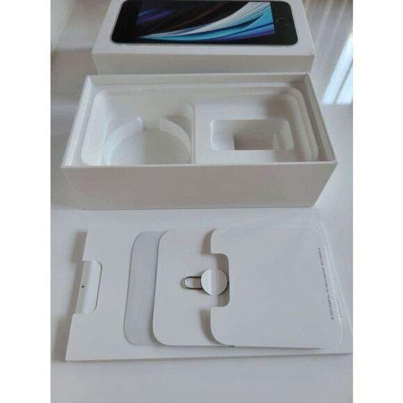 EMPTY BOX ONLY Apple iPhone SE 64Gb - No Phone - Picture 5 of 6